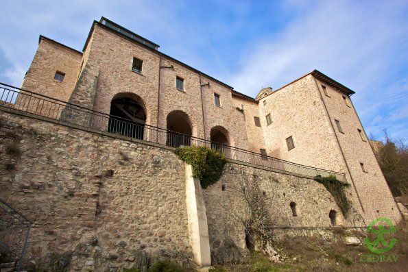 Facciata a valle Monastero S. Giacomo - CEDRAV - Cerreto di Spoleto