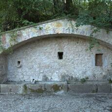 Vallo di Nera fonte medievale_0003