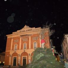 Falò Faoni Norcia festa ginestra