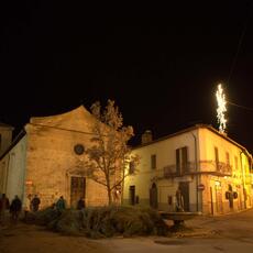Falò Faoni Norcia festa ginestra