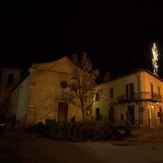 Falò Faoni Norcia festa ginestra