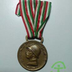 medaglia fiore fronte