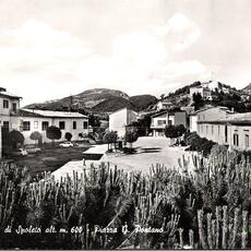 10)cartolina cerreto- colle con qualche casa
